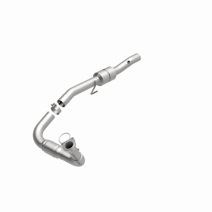 MagnaFlow CARB-Grade Direct-Fit Catalytic Converter - Chevrolet Silverado 2500 HD 2001-2006 6.0L - Driver Side, view 14