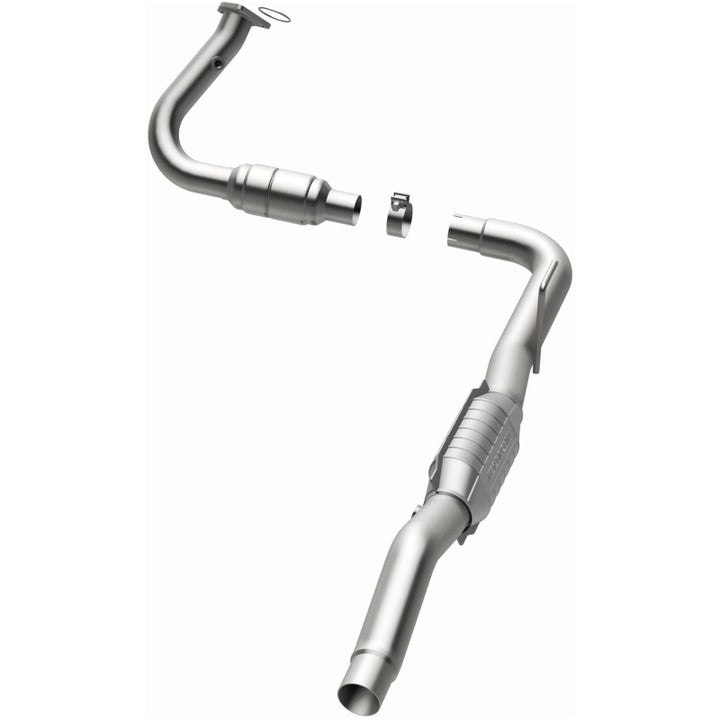 MagnaFlow CARB-Grade Direct-Fit Catalytic Converter - GMC Sierra / Chevrolet Silverado 2500 HD 6.0L 2001-2006 - Driver Side, view 27