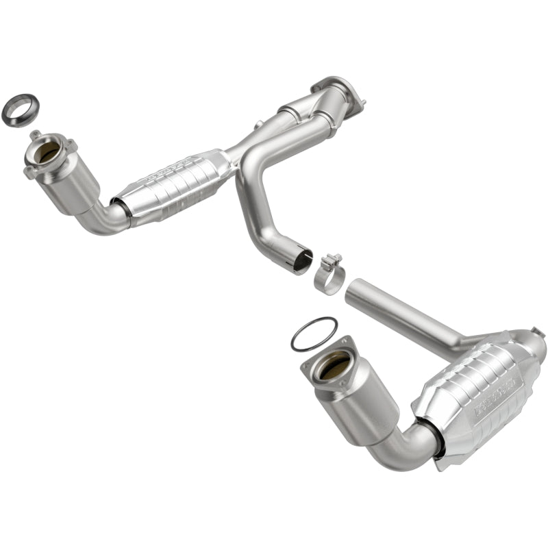 MagnaFlow CARB-Grade Direct-Fit Catalytic Converter - Chevrolet Silverado 1500 2002 4.3L