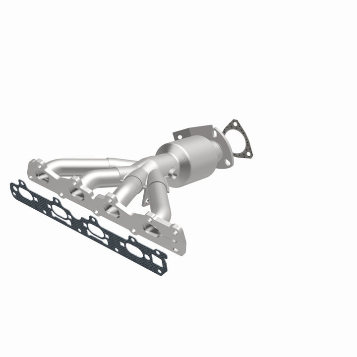 MagnaFlow CARB-Grade Direct-Fit Catalytic Converter - Chevrolet Malibu Classic 2004-2005 2.2L, view 3
