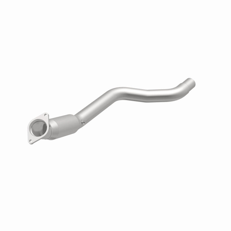 MagnaFlow CARB-Grade Direct-Fit Catalytic Converter - Chrysler 300 2005-2006 6.1L, view 4