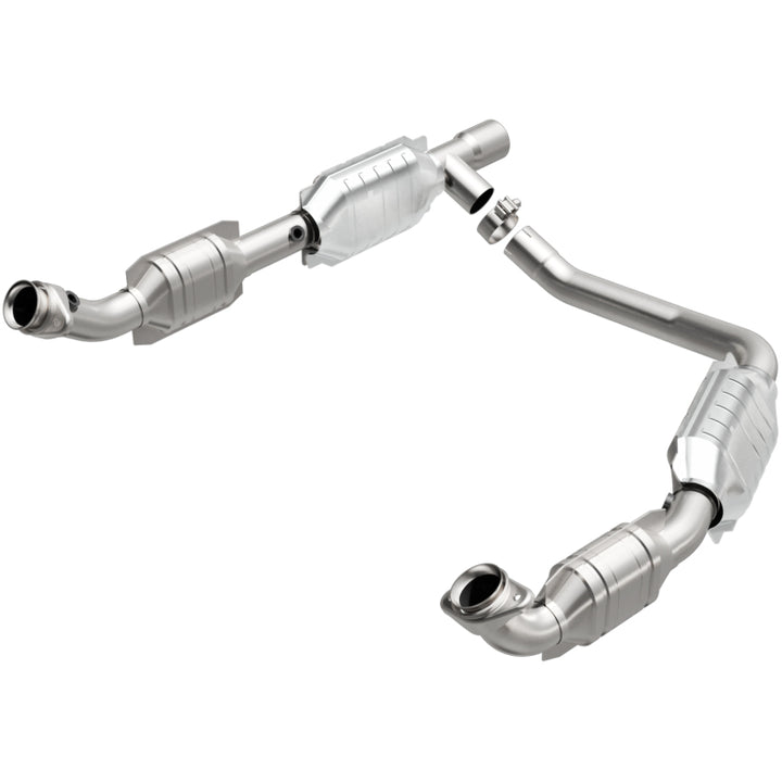 MagnaFlow CARB-Grade Direct-Fit Catalytic Converter - Ford E-350 Super Duty 2005-2006 5.4L