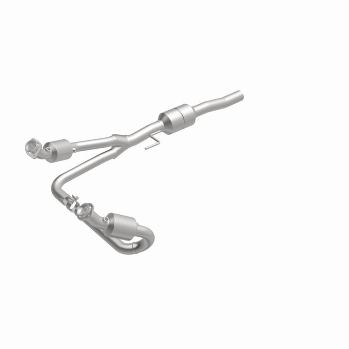 MagnaFlow CARB-Grade Direct-Fit Catalytic Converter - Dodge Durango 2002-2003 4.7L, view 4