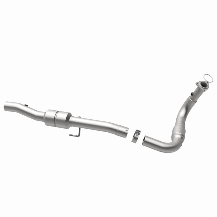 MagnaFlow CARB-Grade Direct-Fit Catalytic Converter - Chevrolet Silverado 2500 HD 2005-2006 6.0L - Driver Side, view 13