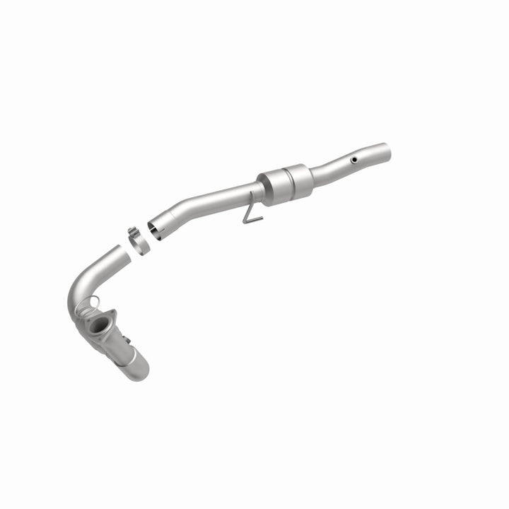 MagnaFlow CARB-Grade Direct-Fit Catalytic Converter - Chevrolet Silverado 2500 HD 2005-2006 6.0L - Driver Side, view 3