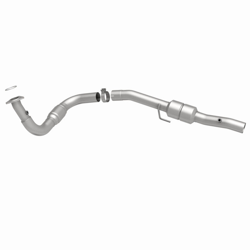 MagnaFlow CARB-Grade Direct-Fit Catalytic Converter - Chevrolet Silverado 2500 HD 2005-2006 6.0L - Driver Side, view 35
