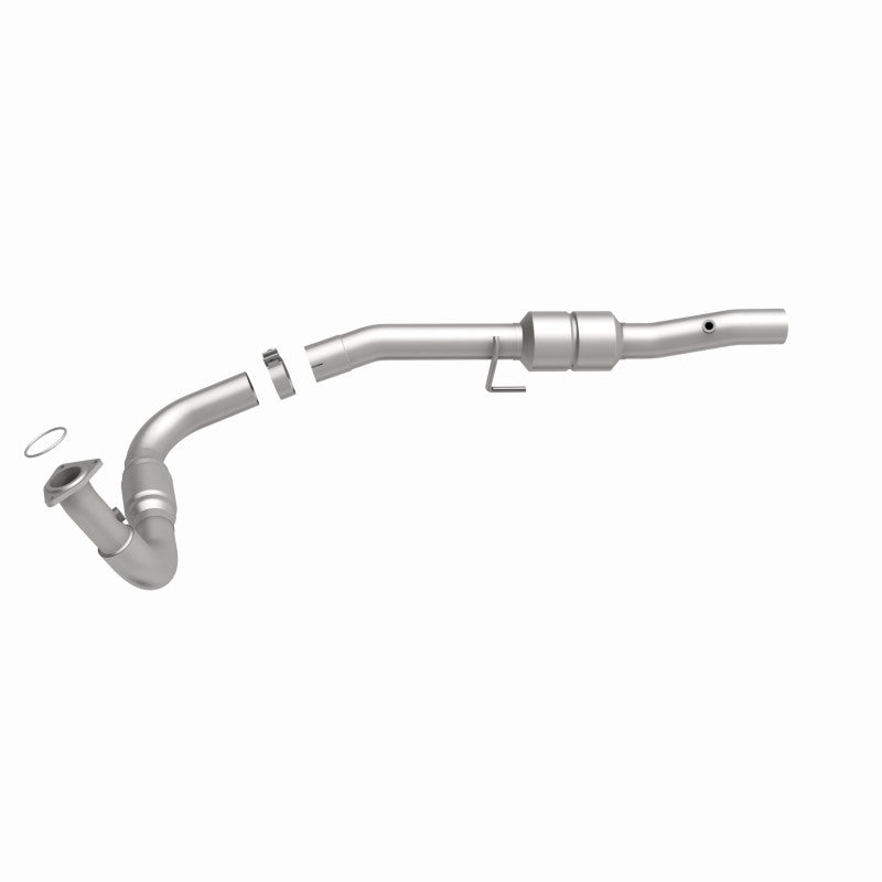 MagnaFlow CARB-Grade Direct-Fit Catalytic Converter - Chevrolet Silverado 2500 HD 2005-2006 6.0L - Driver Side, view 9