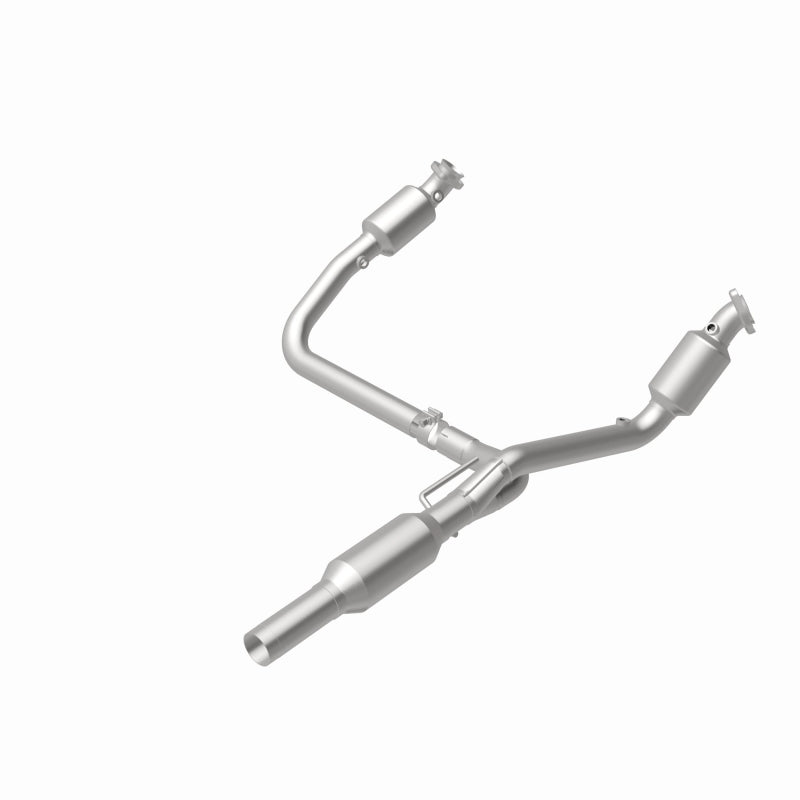 MagnaFlow CARB-Grade Direct-Fit Catalytic Converter - Dodge Ram 2500 5.9L (2001-2002), view 13