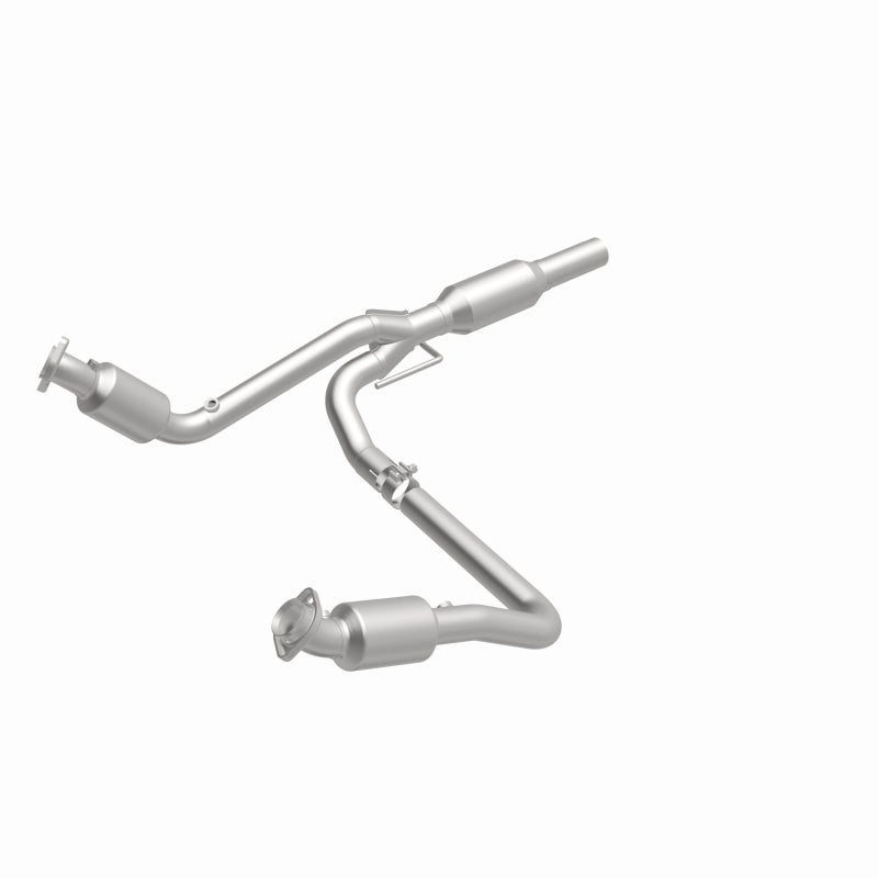 MagnaFlow CARB-Grade Direct-Fit Catalytic Converter - Dodge Ram 2500 5.9L (2001-2002), view 6