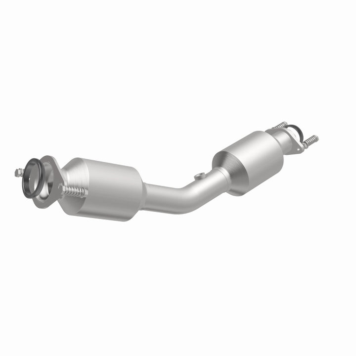 MagnaFlow CARB-Grade Direct-Fit Catalytic Converter - Nissan Versa 2018-2019 1.6L, 360 degree view