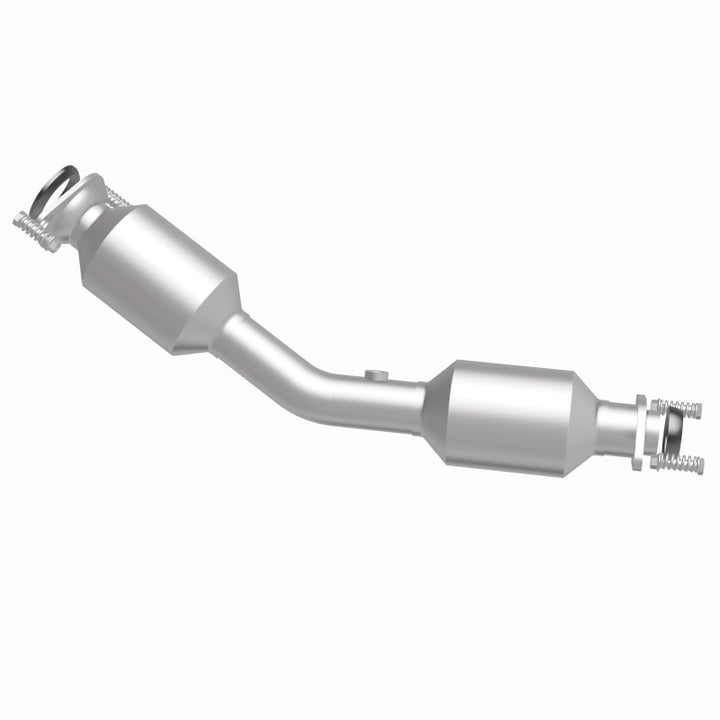 MagnaFlow CARB-Grade Direct-Fit Catalytic Converter - Nissan Versa 2018-2019 1.6L, 360 degree view