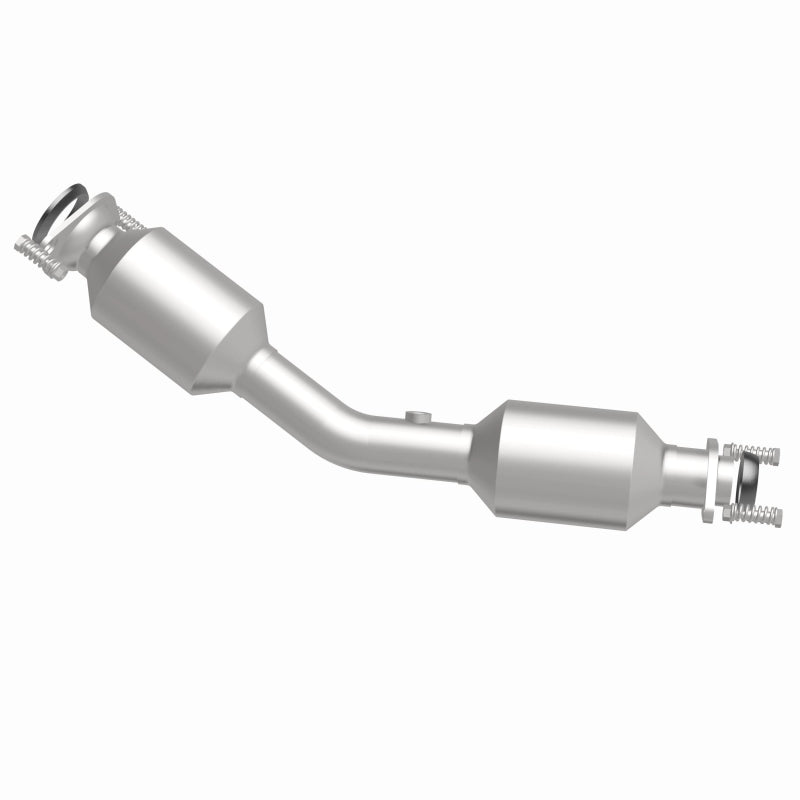 MagnaFlow CARB-Grade Direct-Fit Catalytic Converter - Nissan Versa 2018-2019 1.6L, 360 degree view