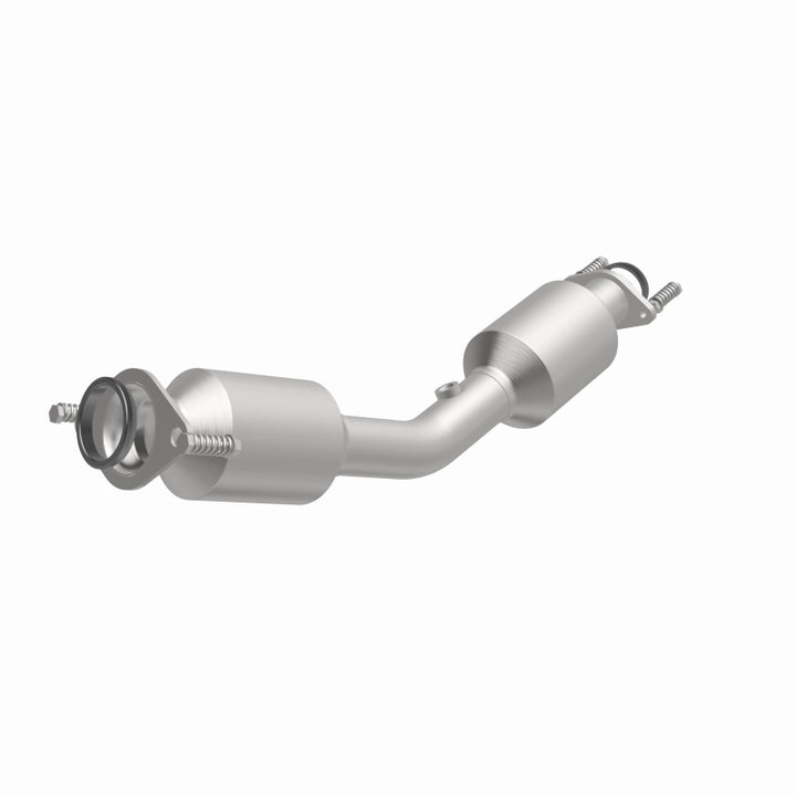 MagnaFlow CARB-Grade Direct-Fit Catalytic Converter - Nissan Versa 2018-2019 1.6L, 360 degree view