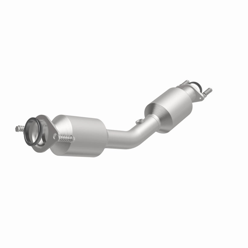 MagnaFlow CARB-Grade Direct-Fit Catalytic Converter - Nissan Versa 2018-2019 1.6L, 360 degree view