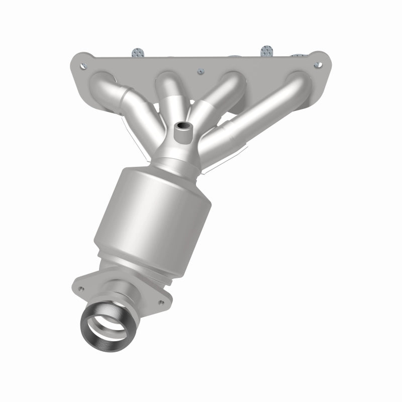 MagnaFlow CARB-Grade Direct-Fit Manifold Catalytic Converter - Nissan Sentra 1.8L (2013-2017), 360 degree view
