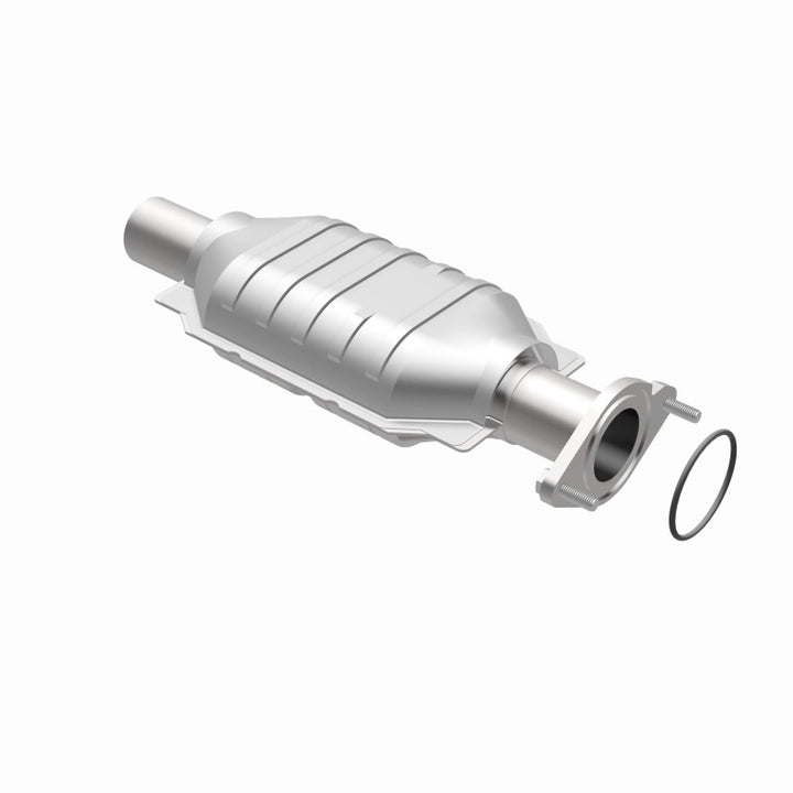 MagnaFlow Direct-Fit Catalytic Converter - Ford Fusion / Mercury Milan 2010-2012, 360 degree view