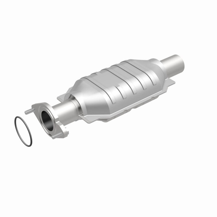 MagnaFlow Direct-Fit Catalytic Converter - Ford Fusion / Mercury Milan 2010-2012, 360 degree view