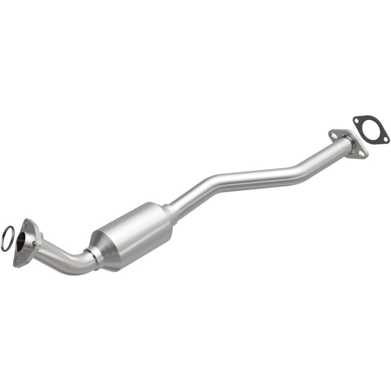 MagnaFlow Driver-Side Direct-Fit Catalytic Converter - Nissan Frontier / Xterra 1999-2004 3.3L (Federal), view 2