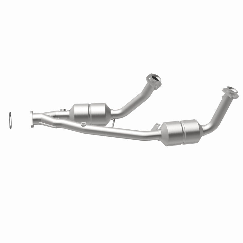 MagnaFlow HM Direct-Fit Catalytic Converter - Ford Windstar 1998 3.8L, view 35