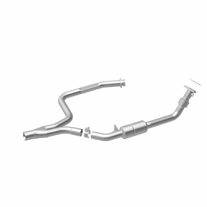 MagnaFlow HM Direct-Fit Catalytic Converter - Chevrolet Camaro 1998-1999 5.7L - Passenger Side, view 5