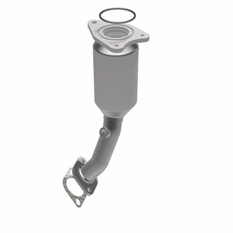 MagnaFlow HM-Grade Direct-Fit Catalytic Converter - Chevrolet Malibu 2004 3.5L - Passenger Side Front, view 3