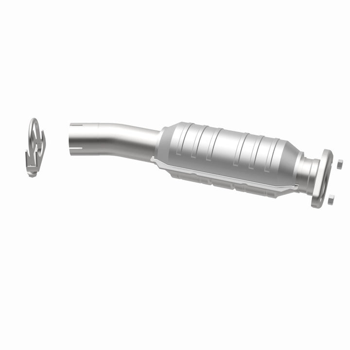 MagnaFlow HM-Grade Direct-Fit Catalytic Converter - Toyota Sienna 2004-2010, view 7
