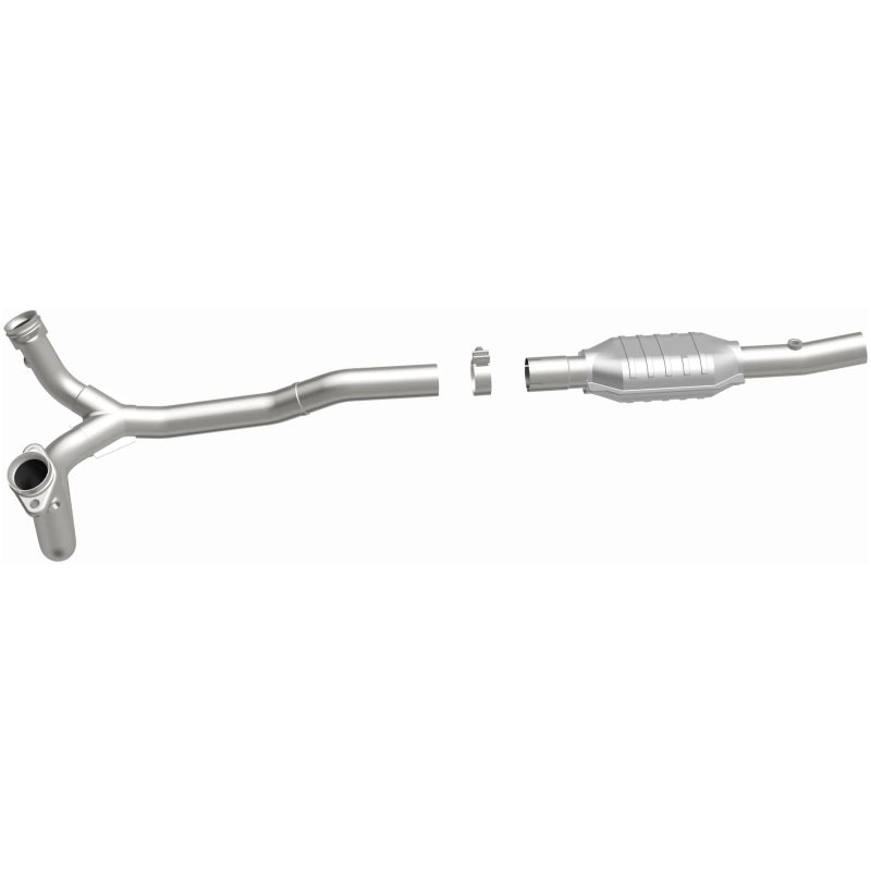 MagnaFlow HM-Grade Direct-Fit Catalytic Converter - Ford E-150 / E-250 Econoline 1996 5.8L, view 3
