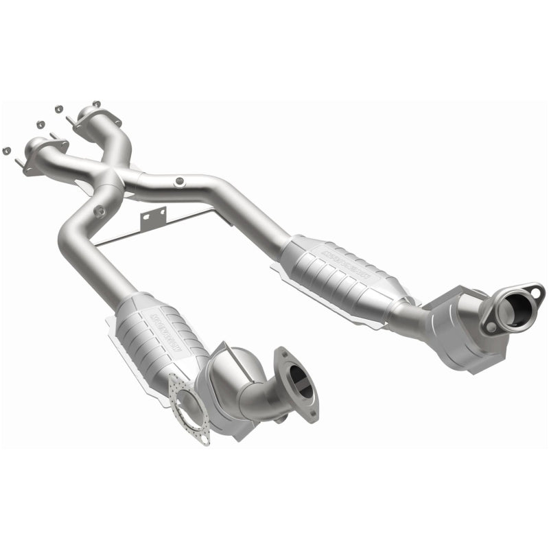 MagnaFlow HM-Grade Direct-Fit Catalytic Converter - Ford Mustang SVT Cobra 1996-1998 4.6L, view 42