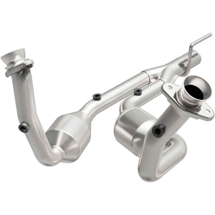 MagnaFlow HM-Grade Direct-Fit Catalytic Converter - Jeep Grand Cherokee 2004 4.7L