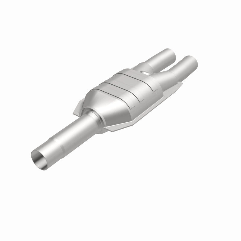 MagnaFlow HM-Grade Direct-Fit Catalytic Converter - Chrysler Concorde / Dodge Intrepid 1993-1997 3.3L, view 3