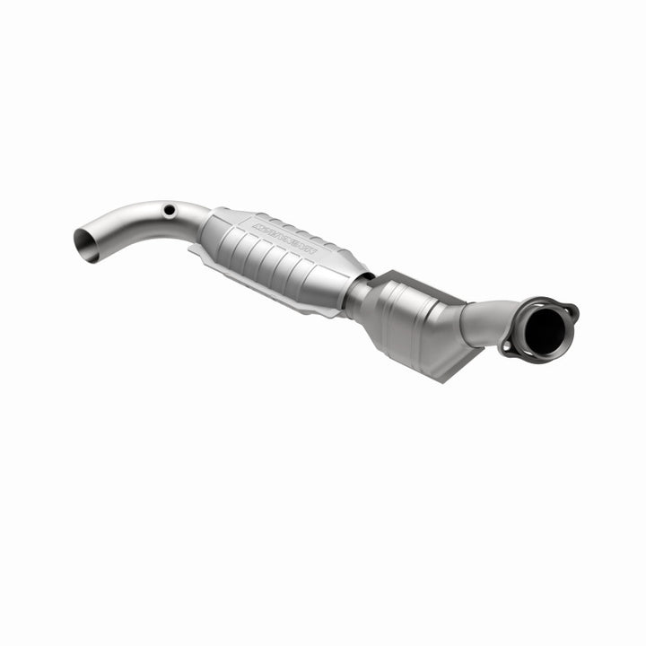 MagnaFlow HM-Grade Direct-Fit Catalytic Converter - Ford F-150 1997-1998 4.2L, 360 degree view