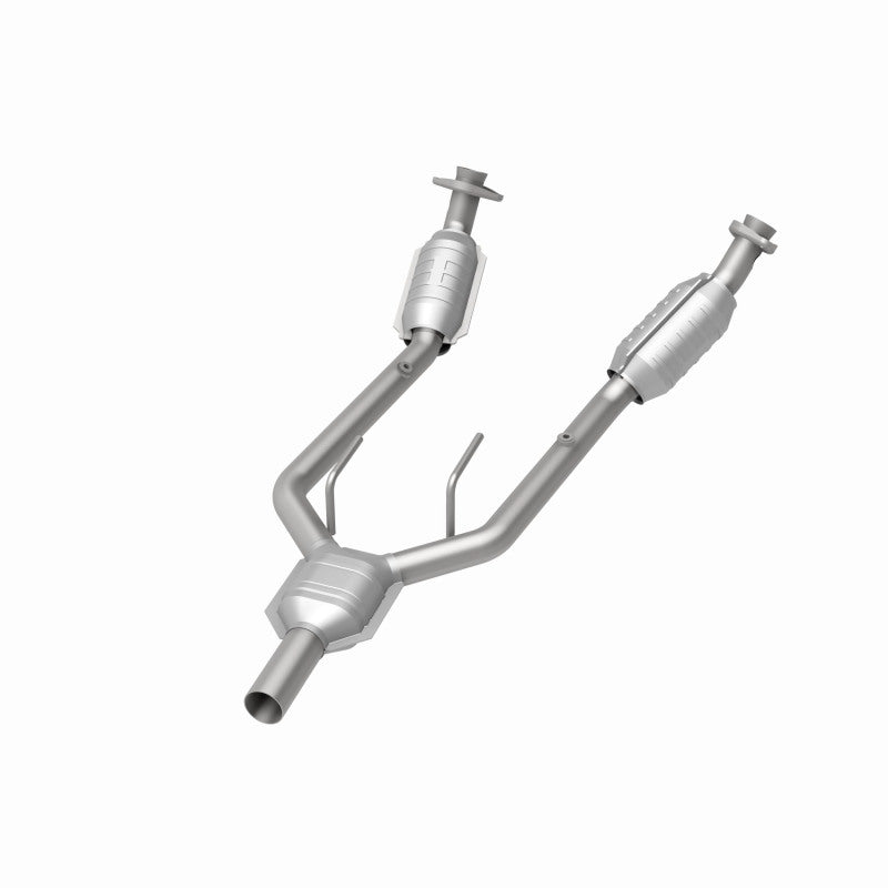MagnaFlow HM-Grade Direct-Fit Catalytic Converter - Ford Thunderbird / Mercury Cougar 1996-1997 3.8L, view 25