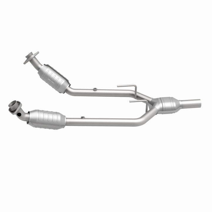 MagnaFlow HM-Grade Direct-Fit Catalytic Converter - Ford Thunderbird / Mercury Cougar 1996-1997 3.8L, view 26