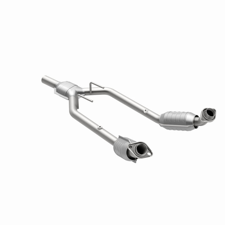 MagnaFlow HM-Grade Direct-Fit Catalytic Converter - Ford Thunderbird / Mercury Cougar 1996-1997 3.8L, view 9