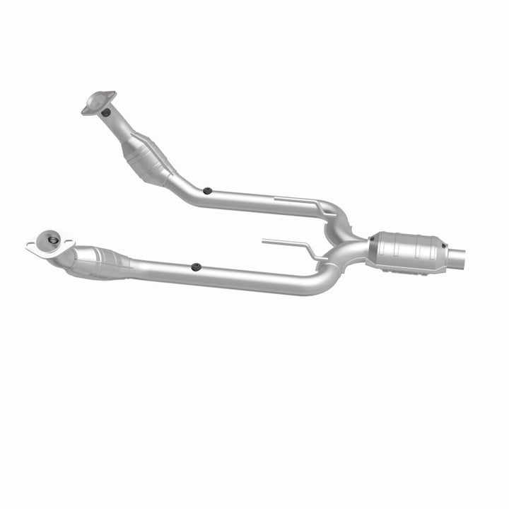 MagnaFlow HM-Grade Direct-Fit Catalytic Converter - Ford Thunderbird / Mercury Cougar 1994-1997 4.6L, view 32