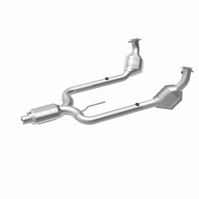 MagnaFlow HM-Grade Direct-Fit Catalytic Converter - Ford Thunderbird / Mercury Cougar 1994-1997 4.6L, view 39