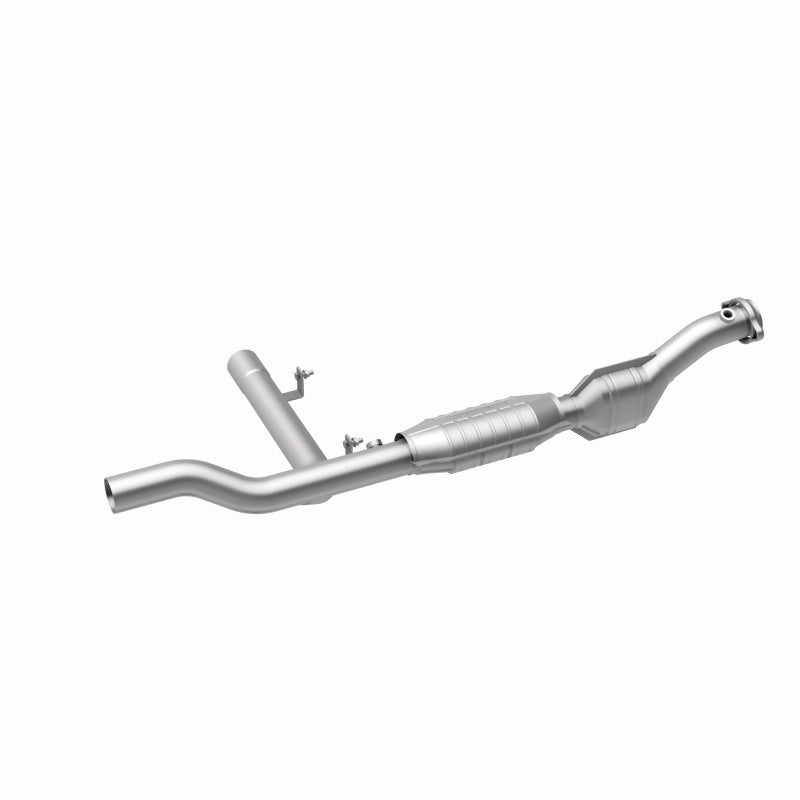 MagnaFlow HM-Grade Direct-Fit Catalytic Converter - Ford F-150 / F-250 1997-1998 4.6L - Right Side, view 13