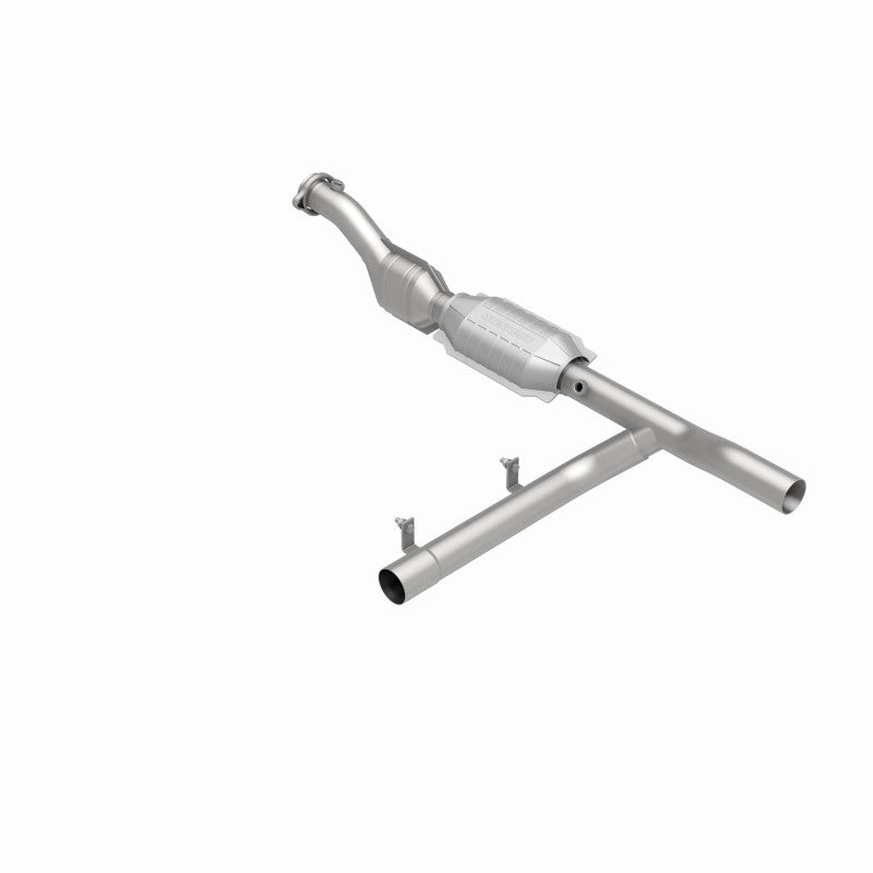 MagnaFlow HM-Grade Direct-Fit Catalytic Converter - Ford F-150 / F-250 1997-1998 4.6L - Right Side, view 16