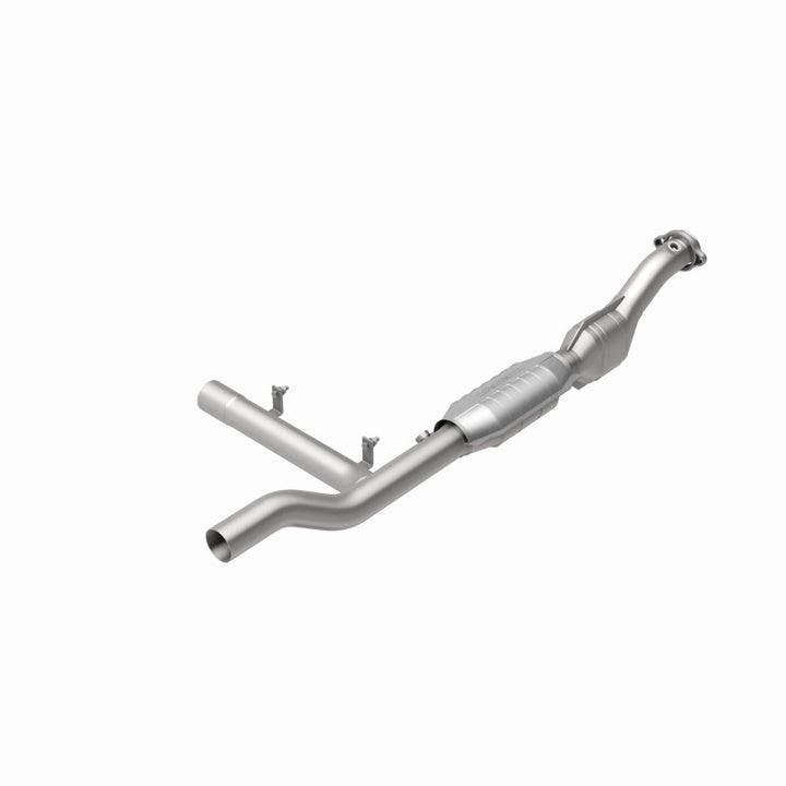 MagnaFlow HM-Grade Direct-Fit Catalytic Converter - Ford F-150 / F-250 1997-1998 4.6L - Right Side, view 32