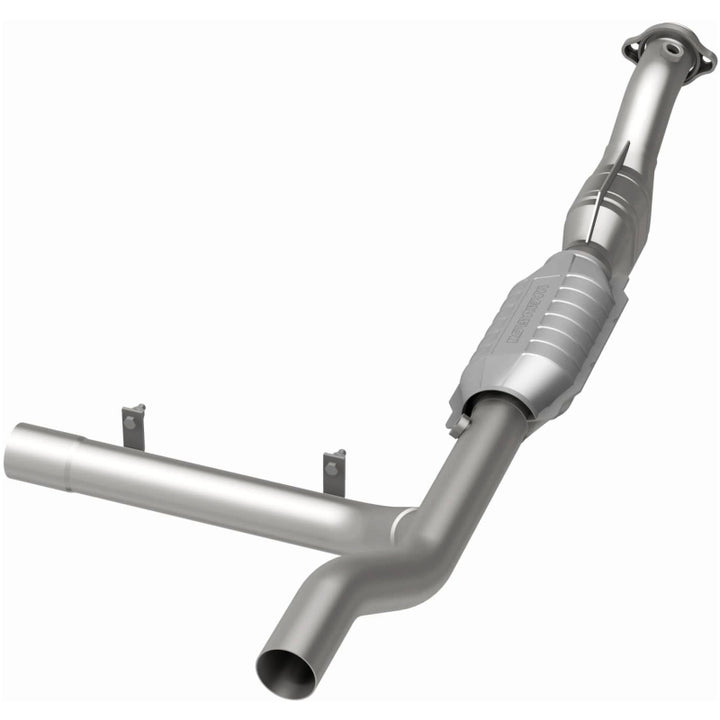 MagnaFlow HM-Grade Direct-Fit Catalytic Converter - Ford F-150 / F-250 1997-1998 4.6L - Right Side, view 33