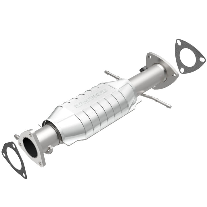 MagnaFlow HM Grade Direct-Fit Catalytic Converter - Chevrolet S10 1996-1999 4.3L, view 2