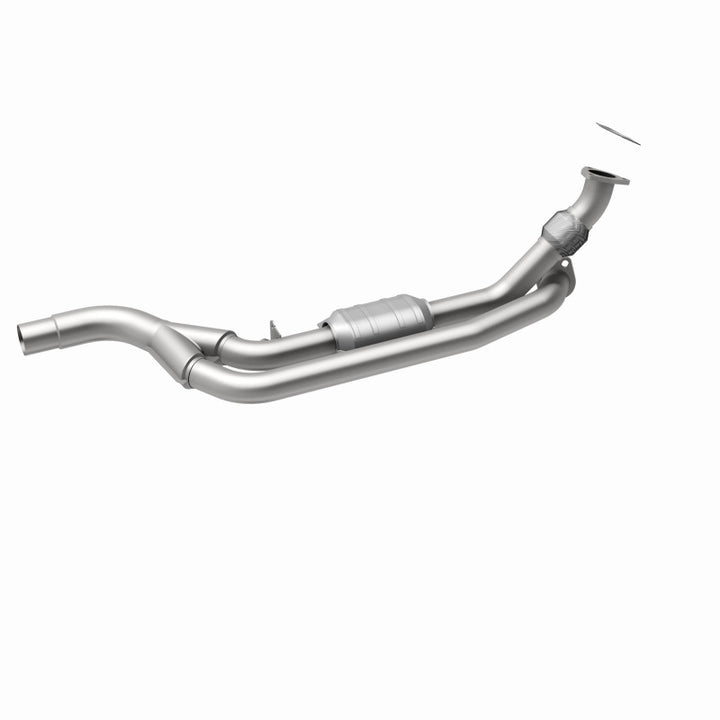 MagnaFlow HM Grade Direct-Fit Catalytic Converter - Chevrolet Camaro 1995-1997 5.7L - Right, view 15