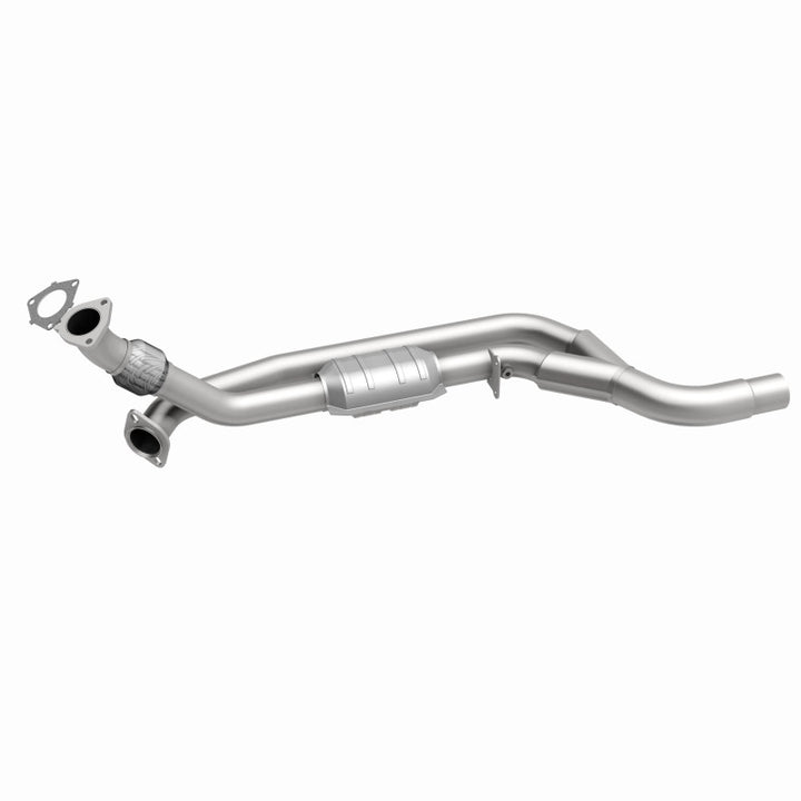MagnaFlow HM Grade Direct-Fit Catalytic Converter - Chevrolet Camaro 1995-1997 5.7L - Right, view 3