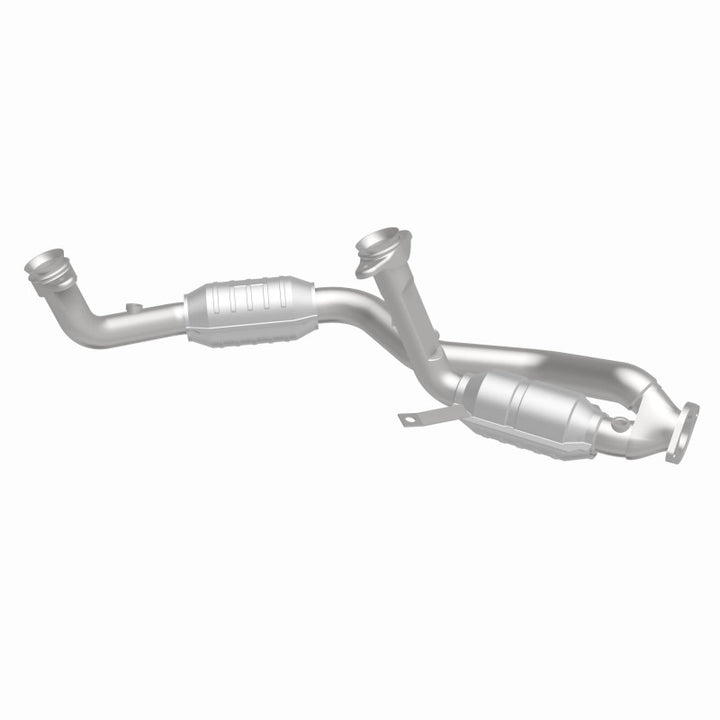 MagnaFlow HM Grade Direct-Fit Catalytic Converter - Ford Taurus 1996-1999 3.4L - Front, view 15