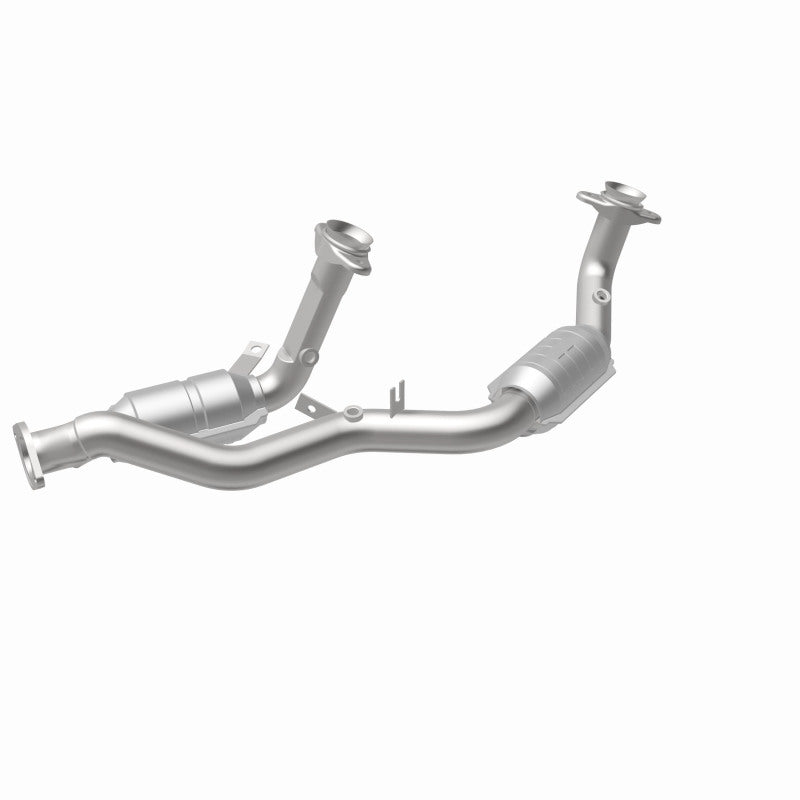 MagnaFlow HM Grade Direct-Fit Catalytic Converter - Ford Taurus 1996-1999 3.4L - Front, view 36