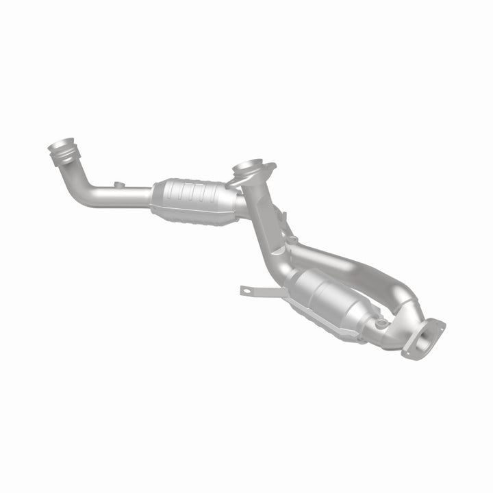 MagnaFlow HM Grade Direct-Fit Catalytic Converter - Ford Taurus 1996-1999 3.4L - Front, view 37
