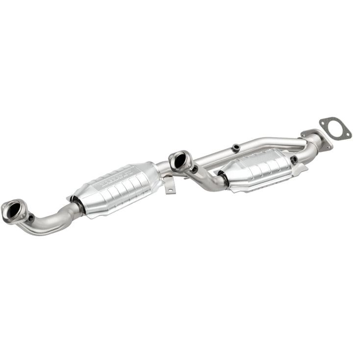 MagnaFlow HM Grade Direct-Fit Catalytic Converter - Ford Windstar 3.8L 1999-2000