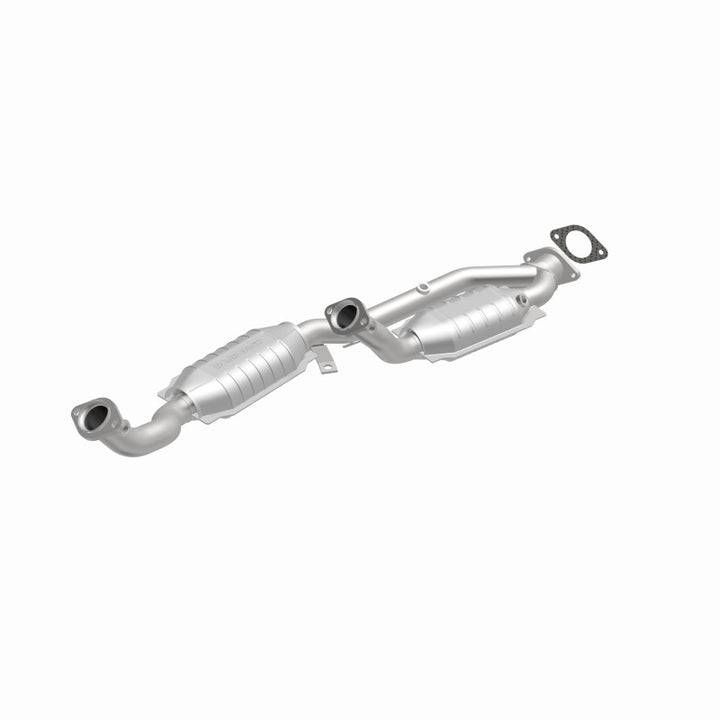 MagnaFlow HM Grade Direct-Fit Catalytic Converter - Ford Windstar 3.8L 1999-2000, view 4