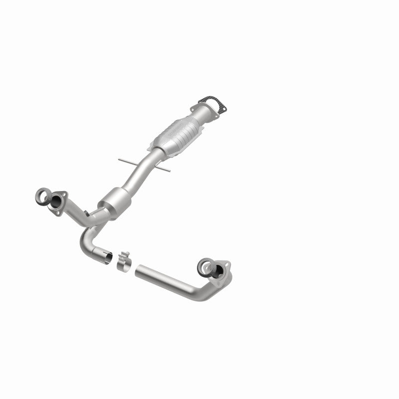 MagnaFlow HM Grade Direct-Fit Catalytic Converter - Chevrolet S10 / GMC Sonoma 4.3L 2000-2004 - 2WD A/T, view 3