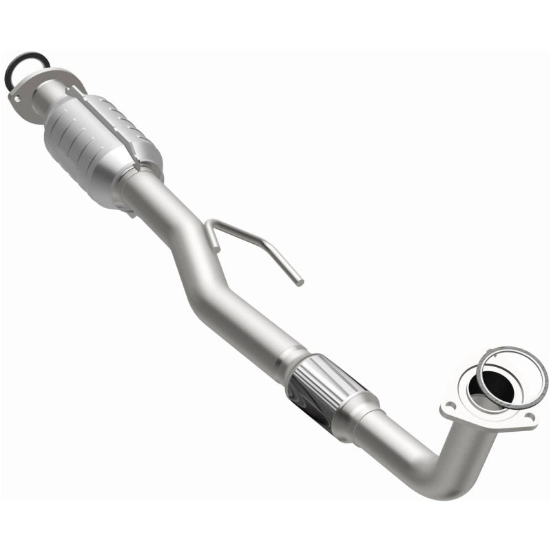 MagnaFlow HM Grade Direct-Fit Catalytic Converter - Toyota Camry 1997-2001 2.2L, view 3